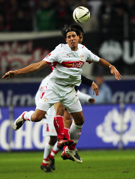 他的对手中 他的对手中